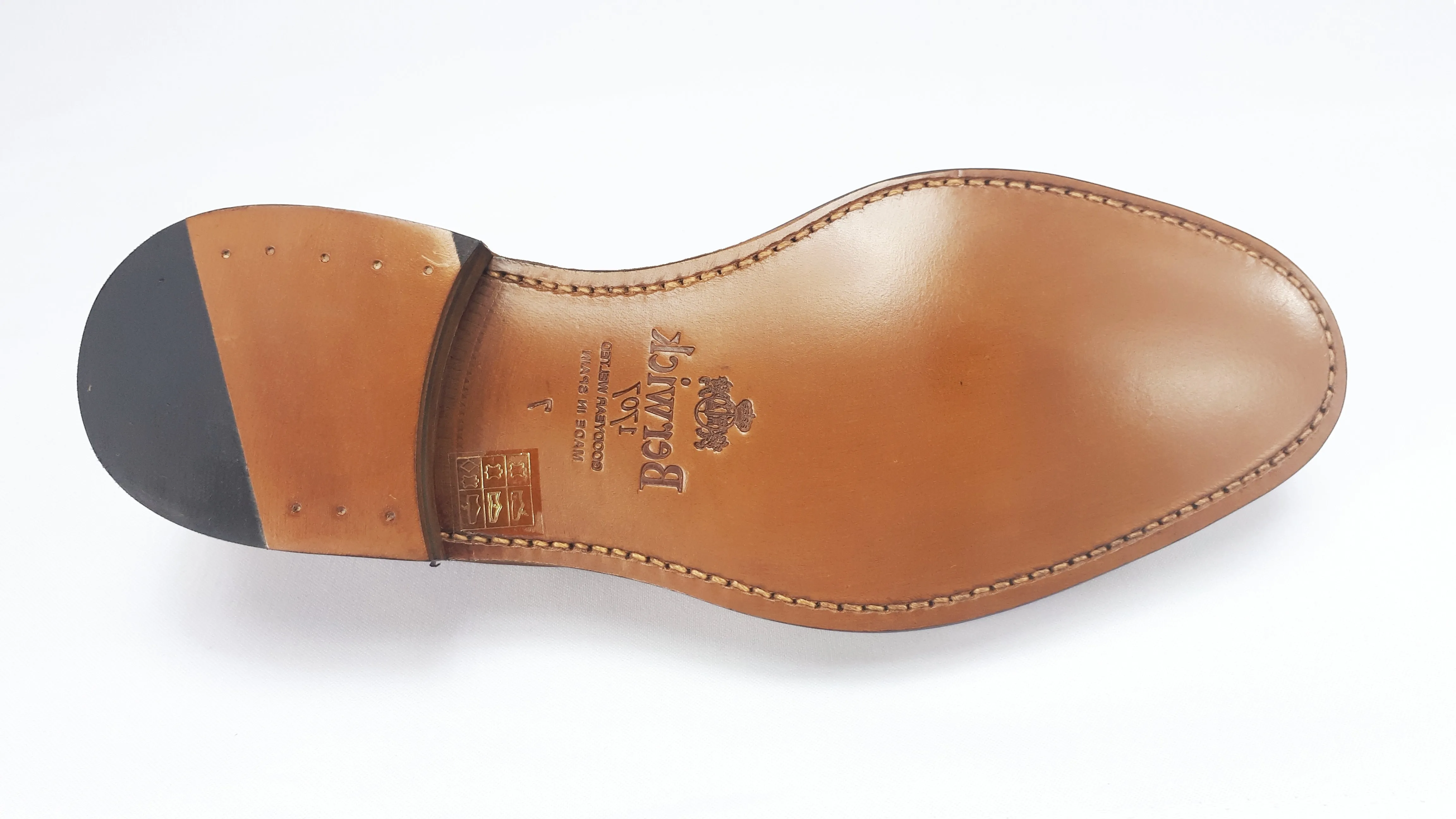 Berwick 3011 - Box Calf Negro