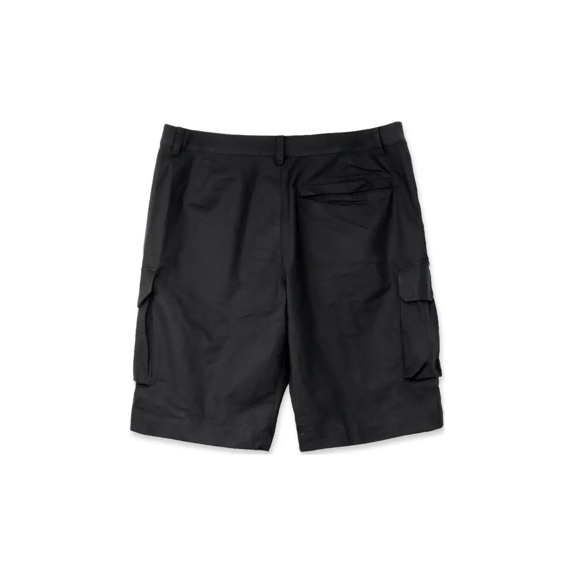The North Face Sportswear. Premium outdoor gear crafted with durable materials and functional design, perfect for everyday wear and outdoor adventures.