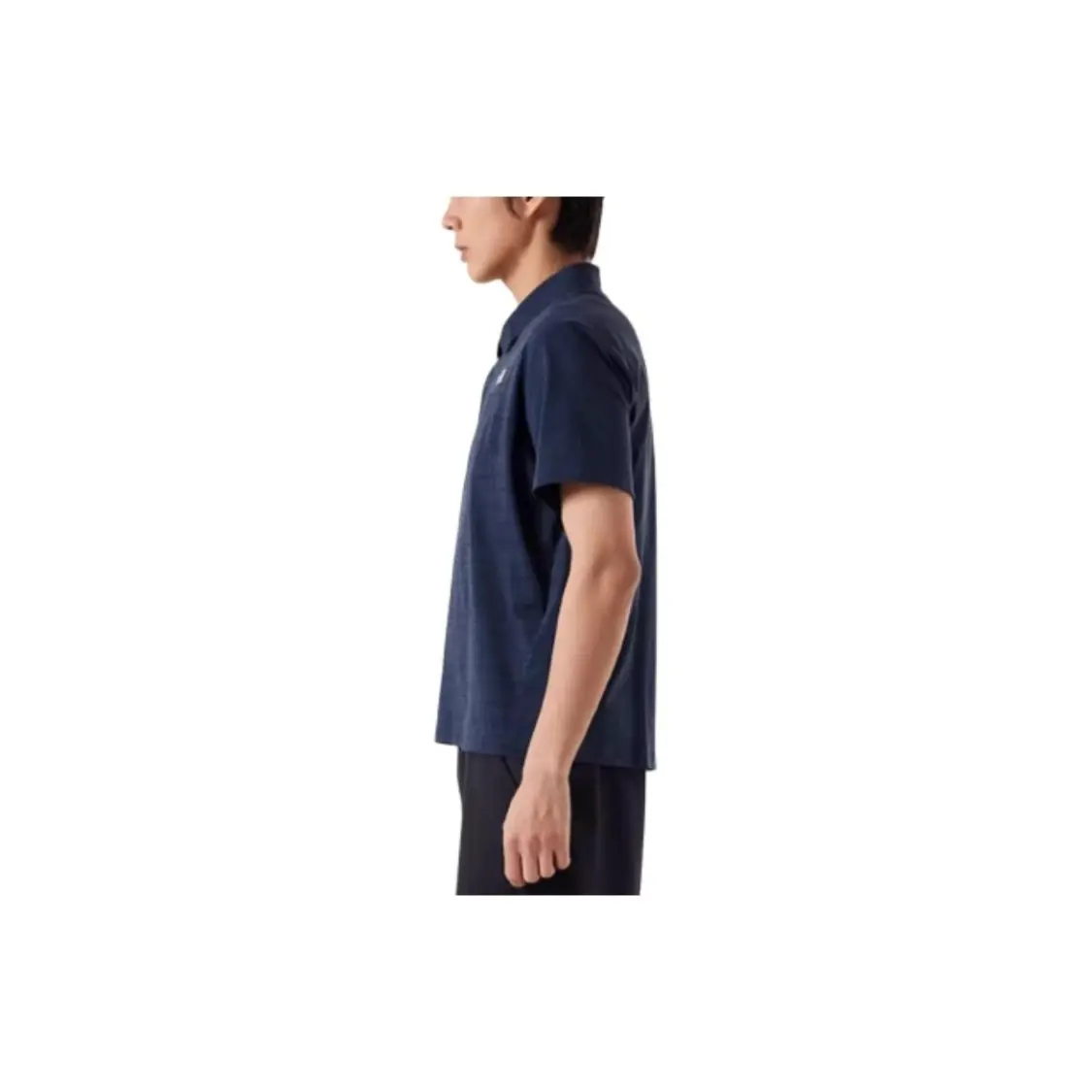 The North Face Men's Sportswear. Premium outdoor gear crafted with durable materials and functional design, perfect for everyday wear and outdoor adventures.