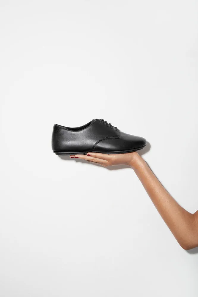 FitFlop ADEOLA Leather Lace-Up Derby