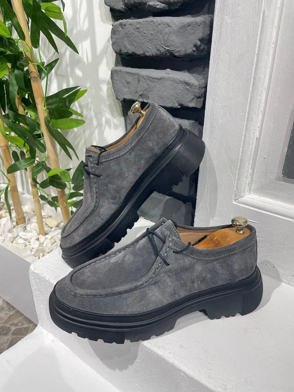HolloMen Gray Leather Chunky Sole Derby Shoes.