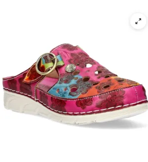 Laura Vita"Dorry 08" Leather Mule in Fuchsia