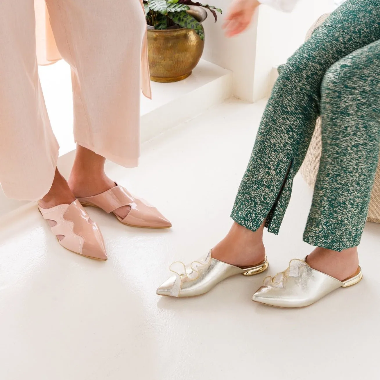 Maya nude mule