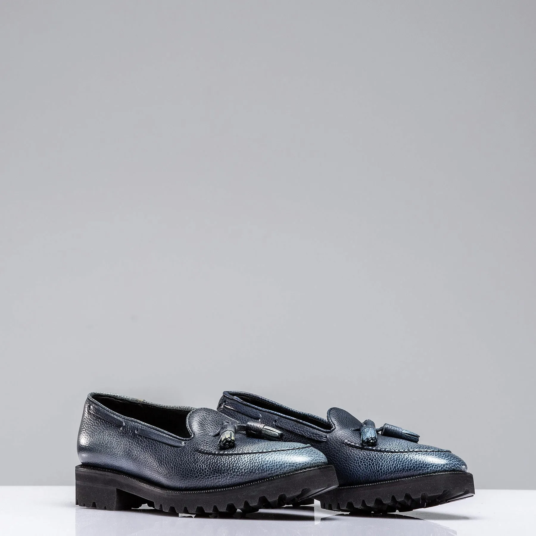 Norman Vilalta Pebble Grain Derby Loafer in Blue