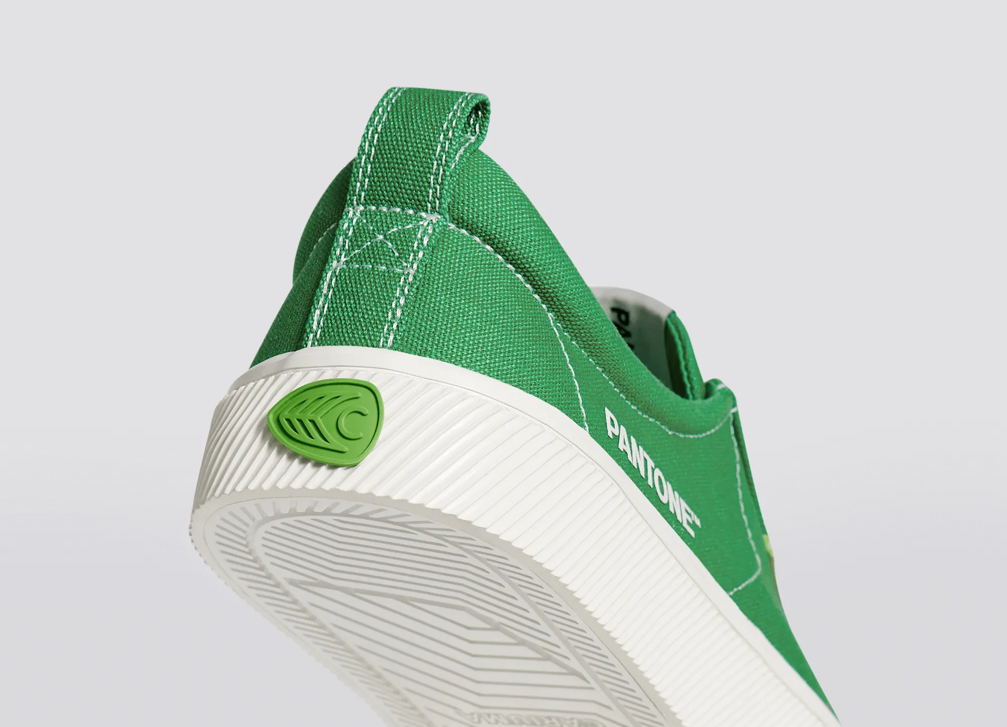 OCA Low Pantone Greenbriar Canvas Contrast Thread Sneaker Men