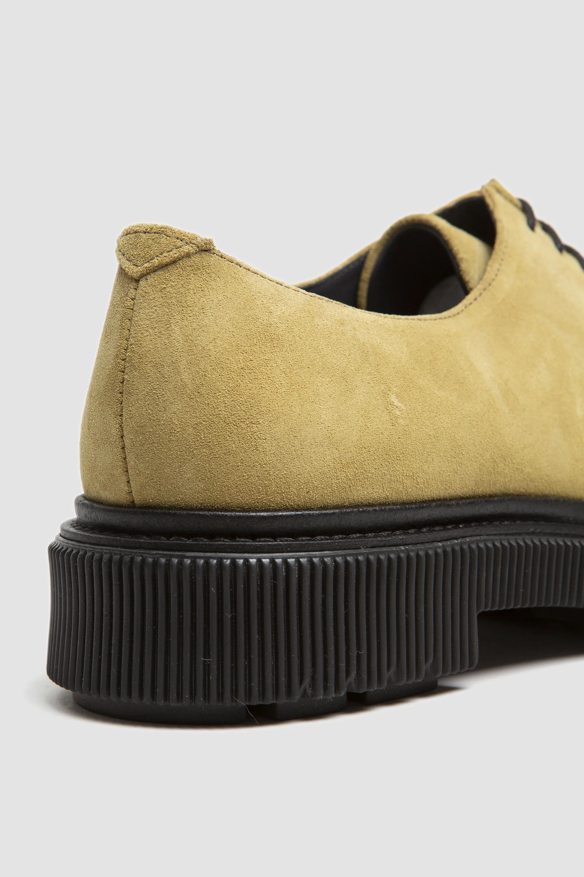 Type 124 Sand